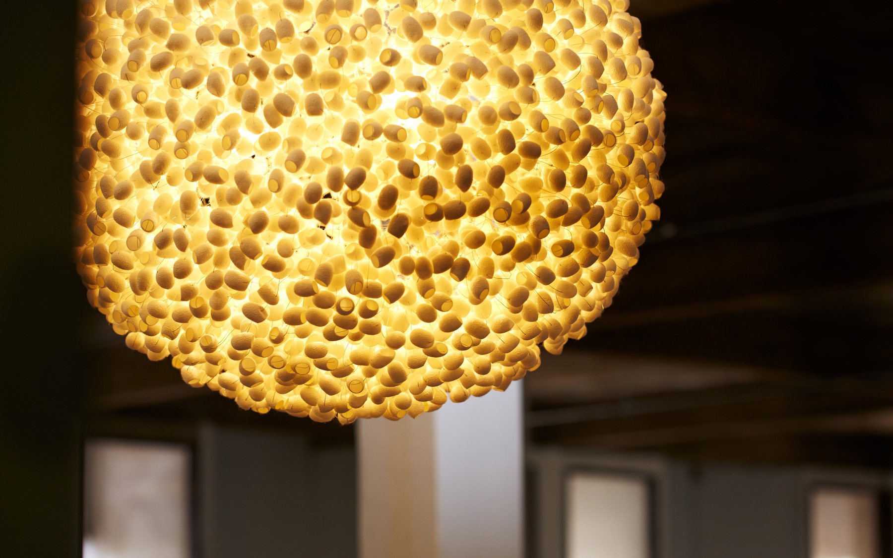 Ango SUPERMoN - Silk cocoon celing light — photo 4