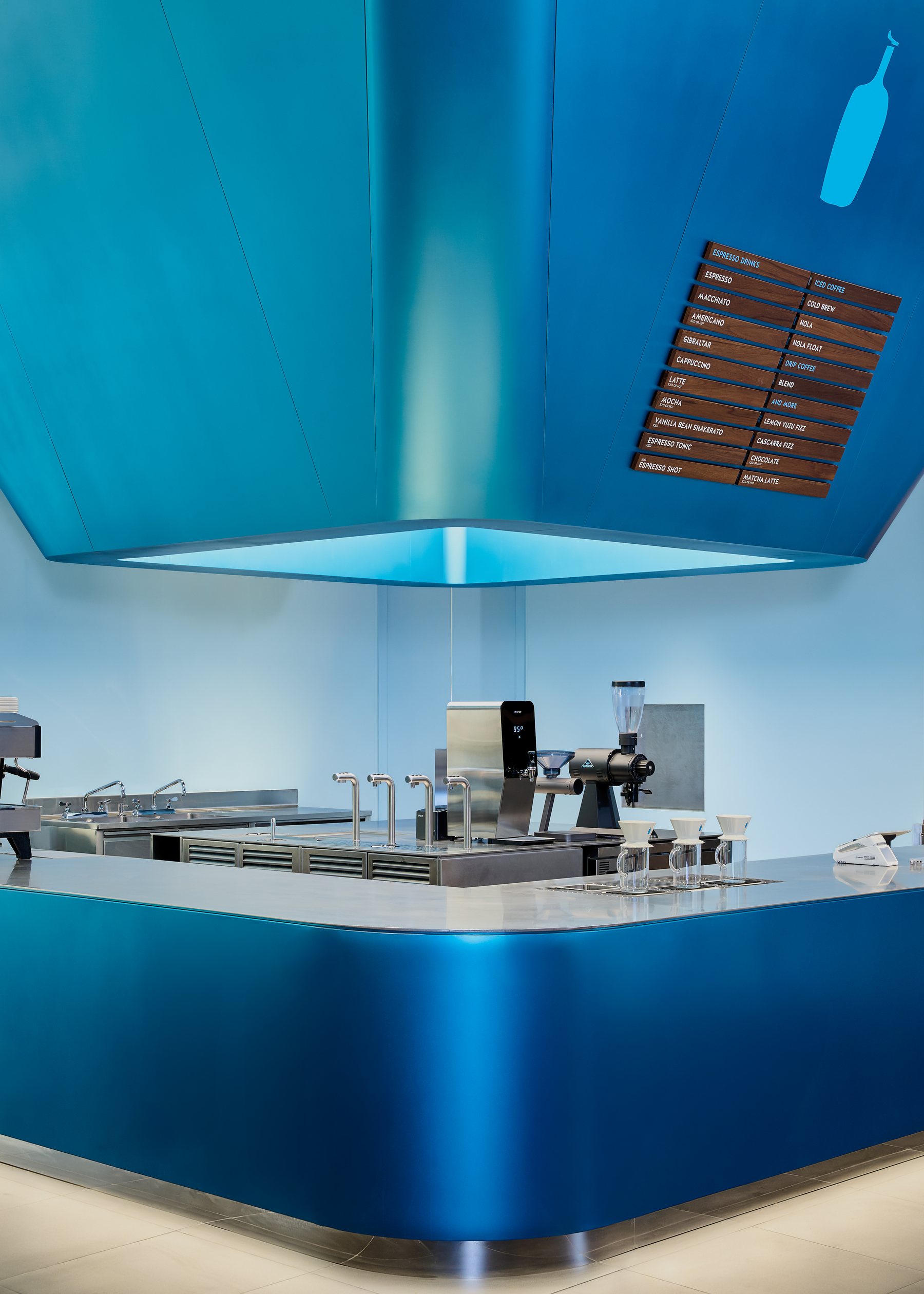 Blue Bottle Coffee - The EmQuartier — photo 6