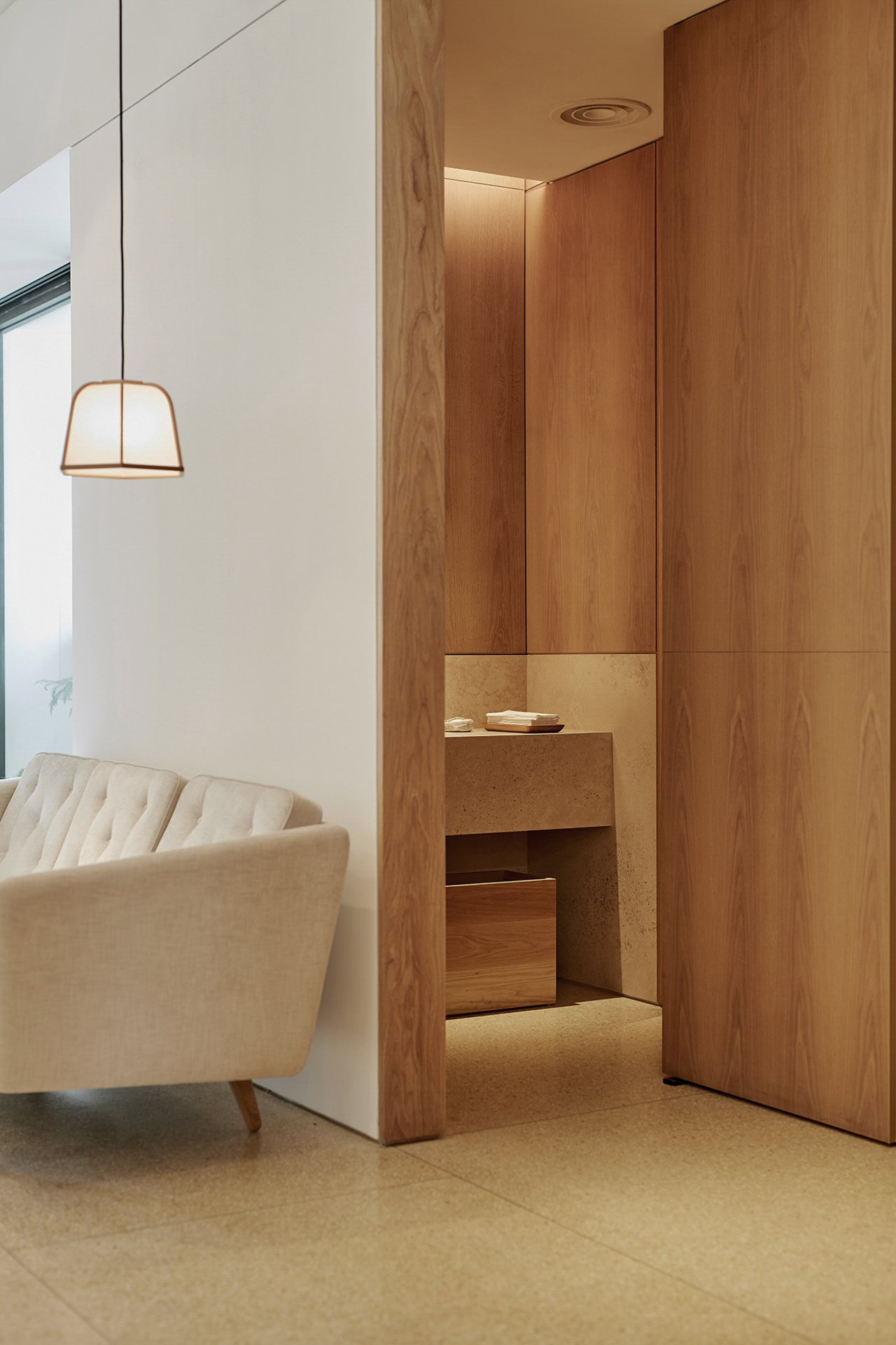 CHANINTHR Showroom — photo 2