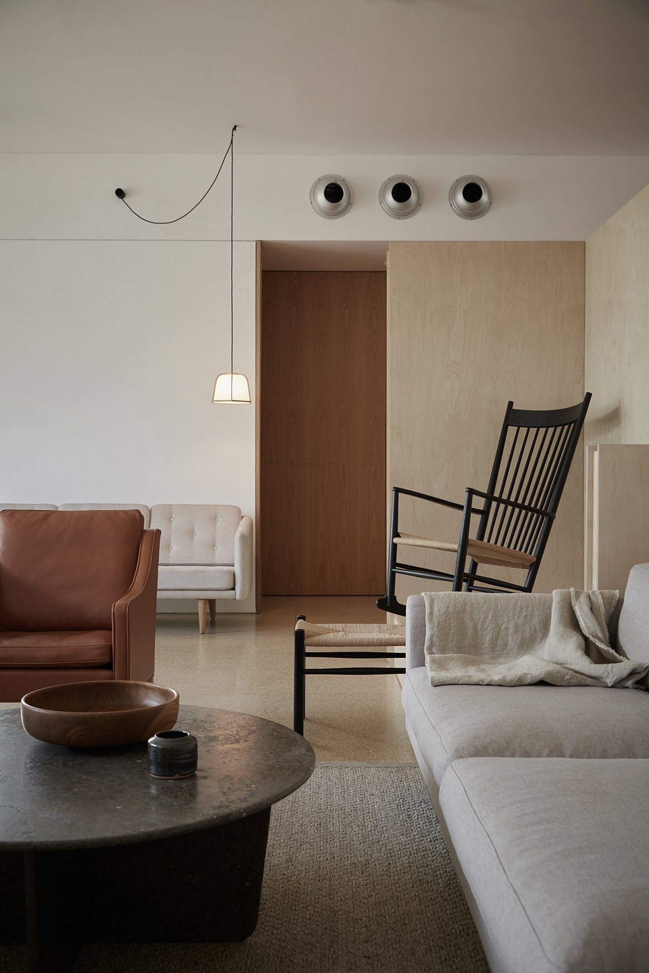 CHANINTHR Showroom — photo 3