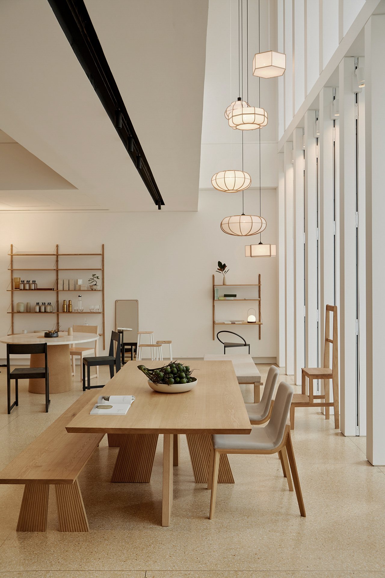 CHANINTHR Showroom — photo 4