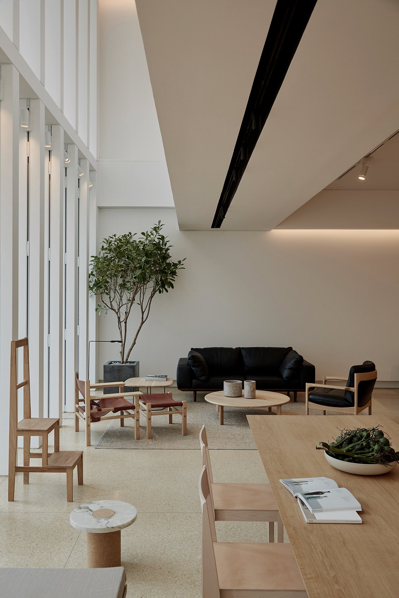 CHANINTHR Showroom — photo 5